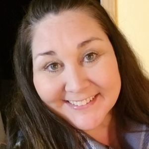 Meet your Posher, Katina